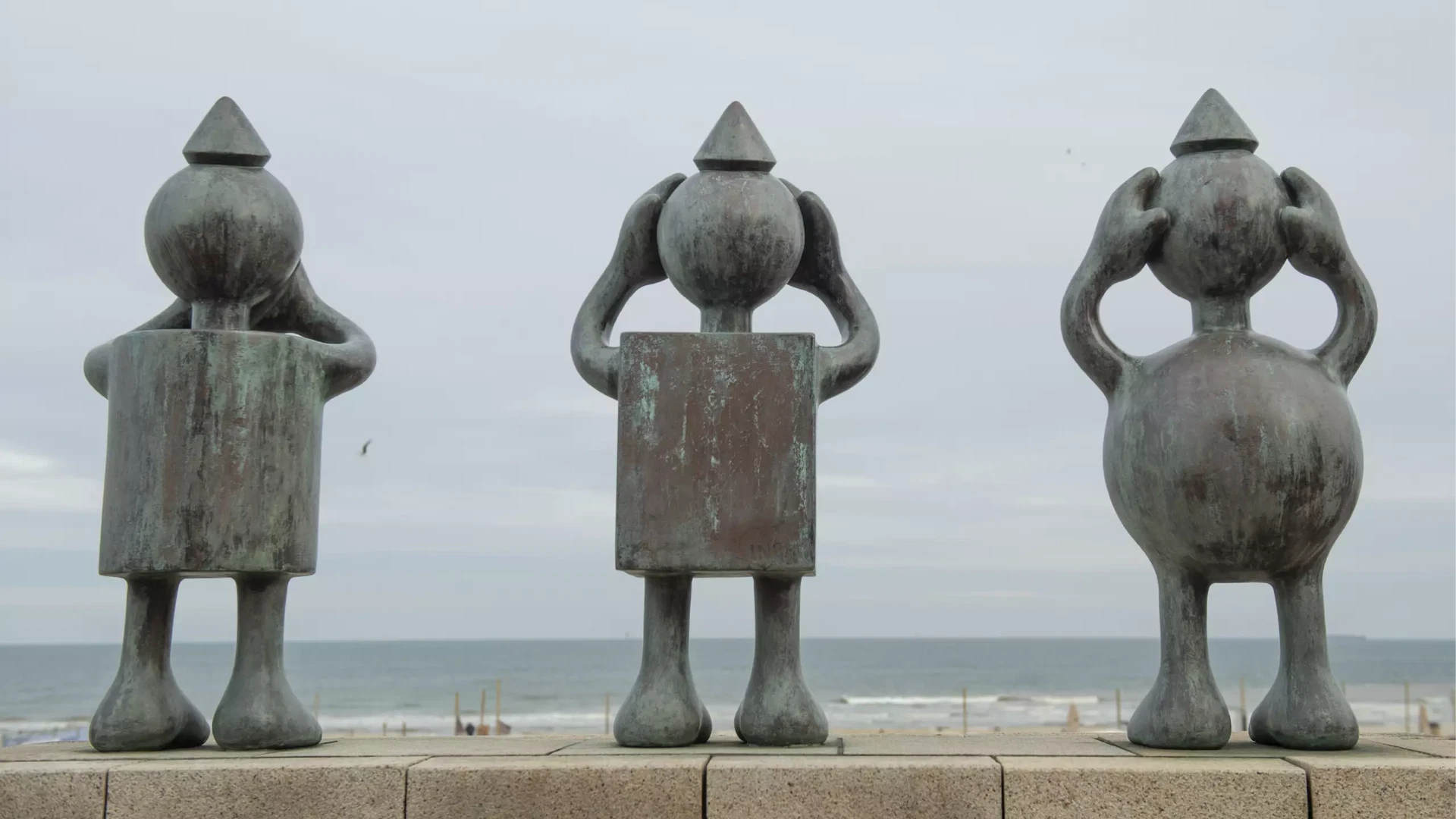 Tom Otterness - Horen, zien en zwijgen