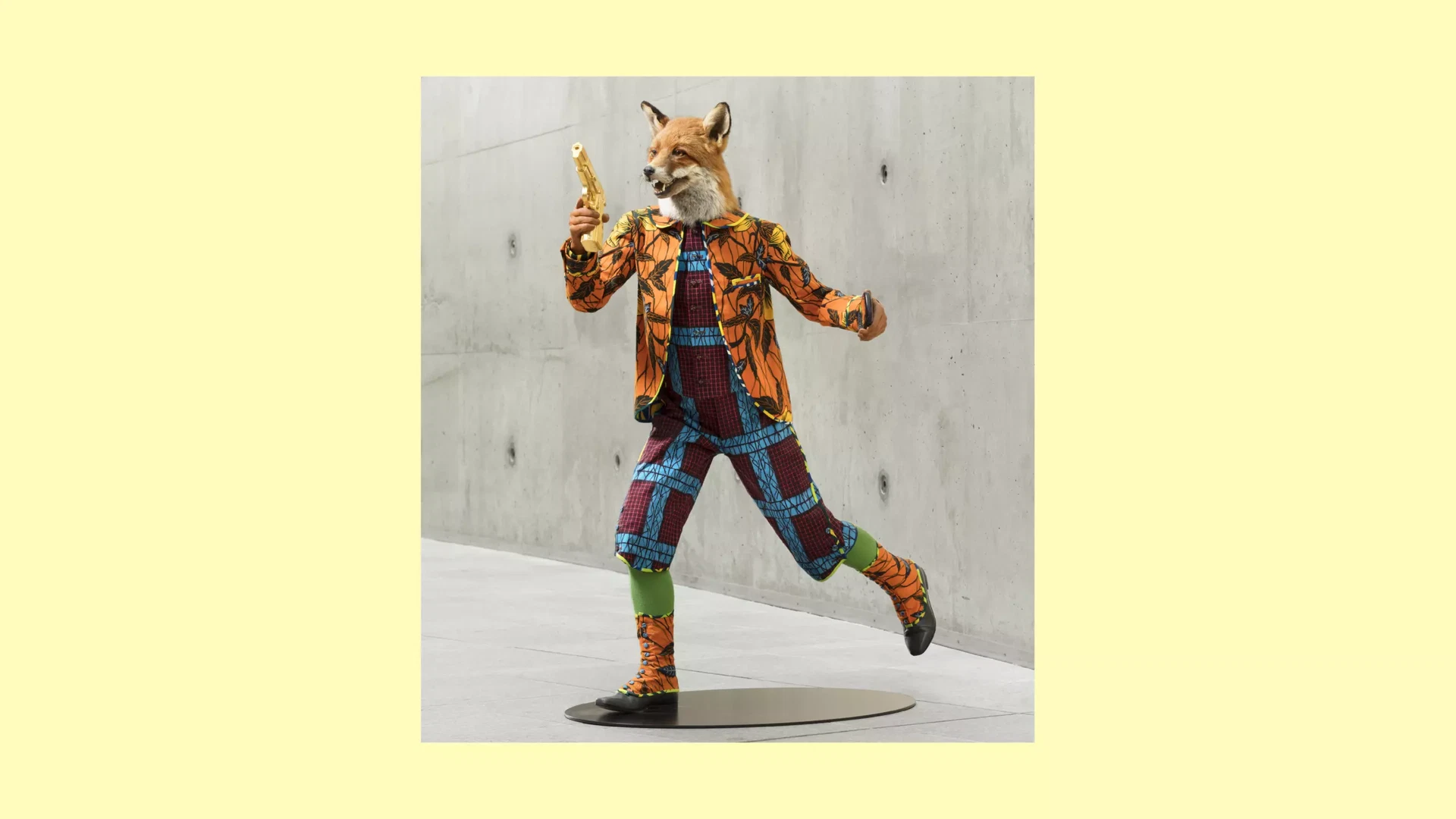Yinko Shonibare - Revolution Kid (Fox), 2012