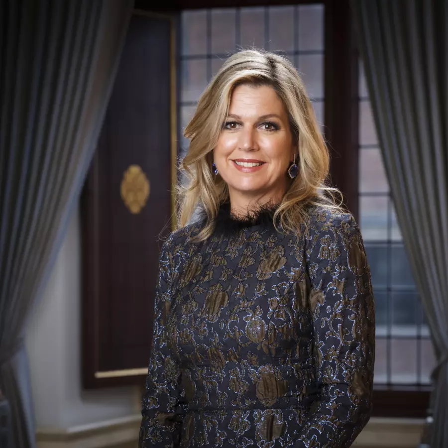 Koningin Máxima heropent museum Beelden aan Zee